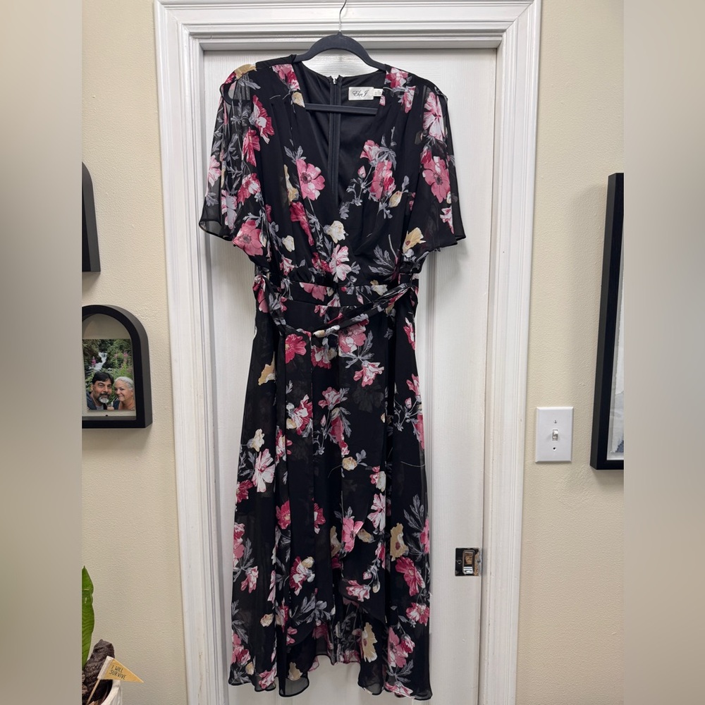 Eliza J Black Maxi Dress with Pink & Cream Floral Print